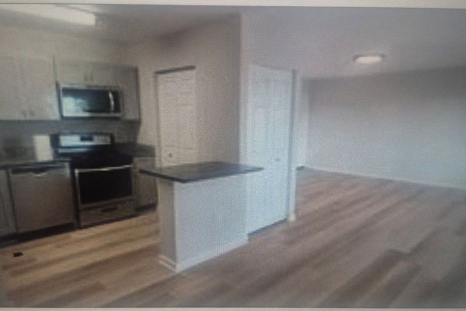 2nd image of 3130 Brinkley Rd #9303