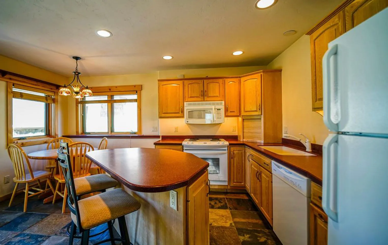 Kinni Kinnick, Steamboat Springs — Photo 4