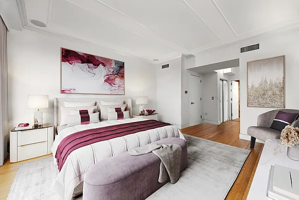 Sold by Douglas Elliman | media 8