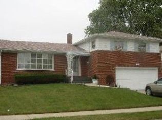 1630 Charleston Ct, Melrose Park, IL