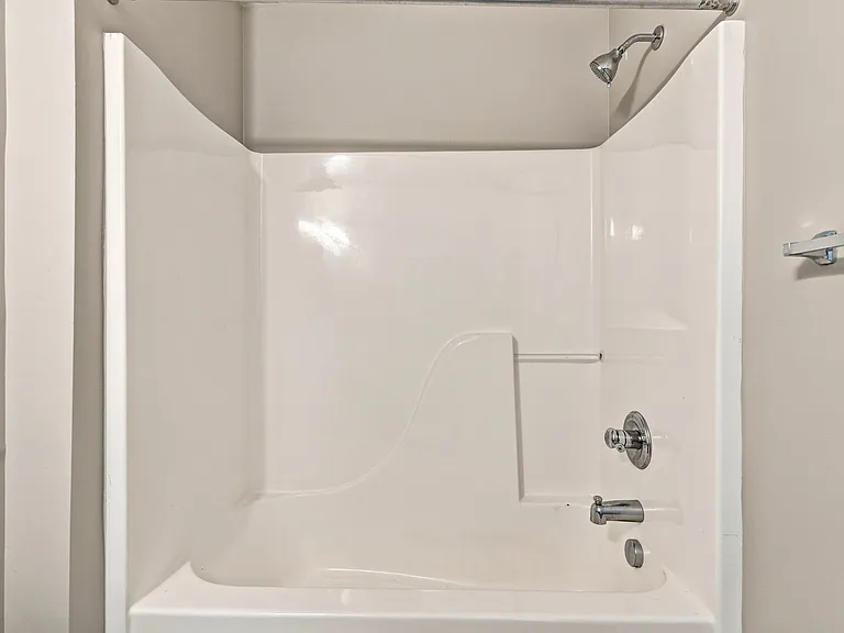 3901 Winthrop Dr — Photo 11