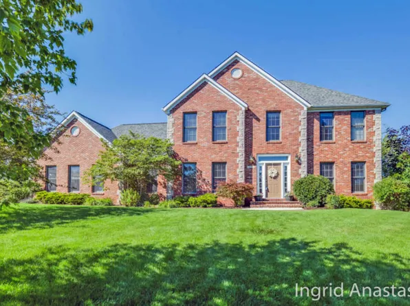 5121 Abbeydale Dr SE, Grand Rapids, MI 49546