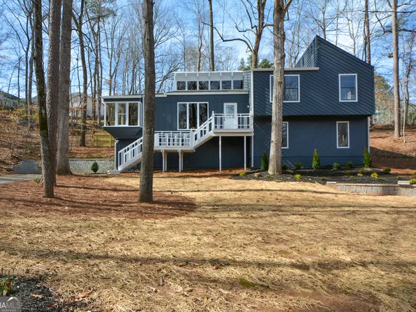 493 Willow Springs Dr, Marietta, GA 30068