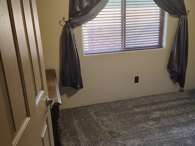 1810 Windward Dr — Photo 6