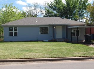 22 W Bowman Ave, Edmond, OK 73003