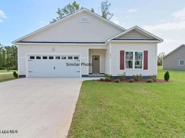 320 E Theriault Court, Jacksonville, NC 28540