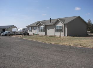 42560 E 64th Ave, Bennett, CO 80102