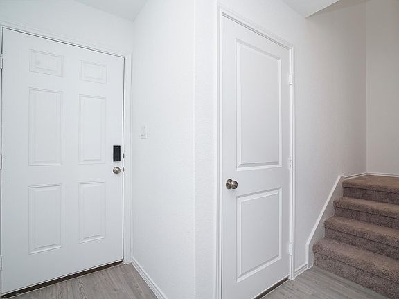 3rd image of 10921 Presa Way