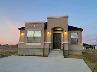 811 Monasterio Dr, Laredo, TX 78043