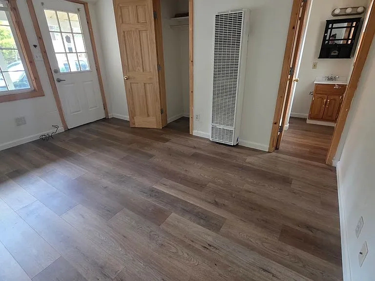 532 Emerald Bay Rd — Photo 2