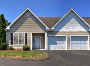 2950 State St #23, Hamden, CT 06517