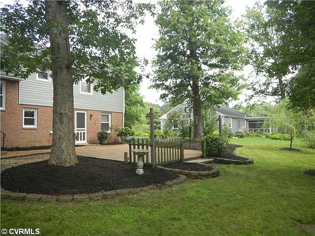 1st image of 2635 Thurloe Dr