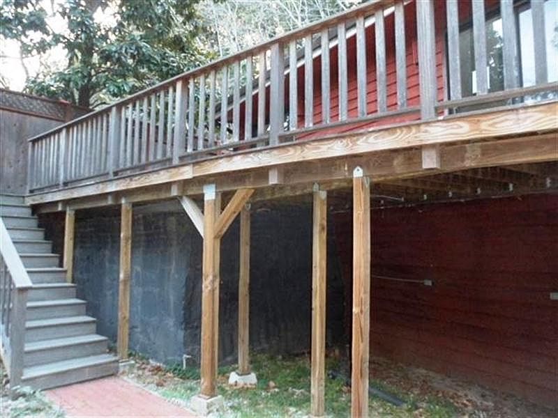1st image of 21717 Lindbergh Dr