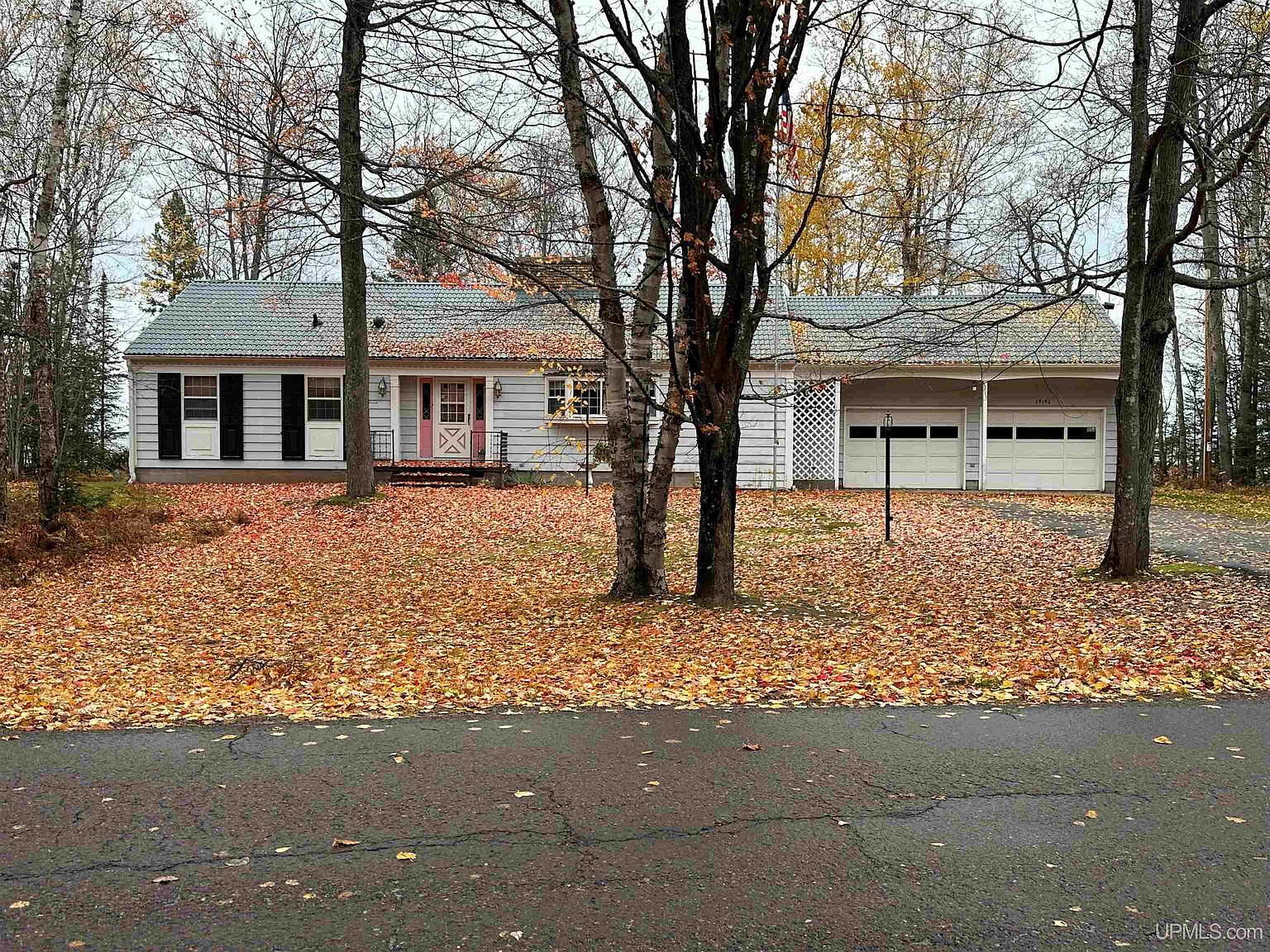 19196 Lakeshore Dr, Ontonagon, MI 49953 Zillow