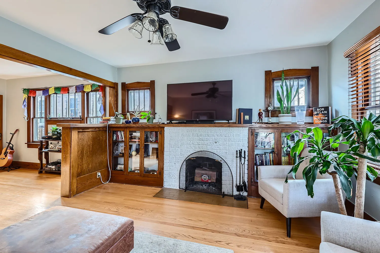 3 bed, 1.5 bath, 1550 sqft, $3,280 — Photo 4