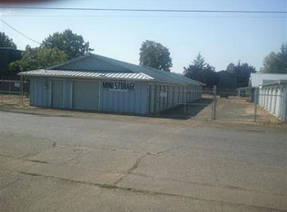 160 NW Rose St, Winston, OR 97496
