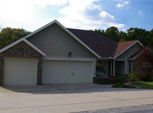 16 Thackery Ln, Bella Vista, AR 72714