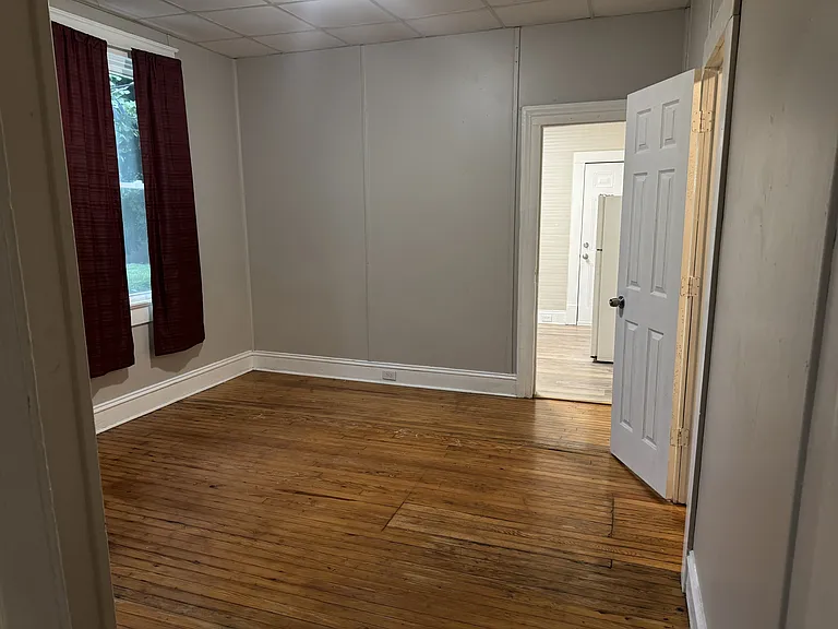 530 Park Ave #530 — Photo 5