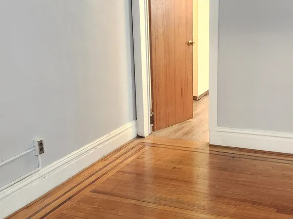 179 Manhattan Avenue image 10 of 19