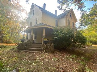 106 Woodside Rd, Sudbury, MA 01776