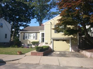 191 Saint Theresa Ave, West Roxbury, MA 02132