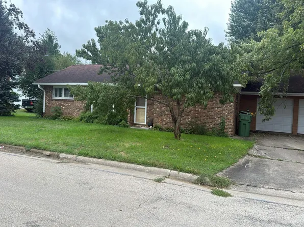 206 N Linn St, Mechanicsville, IA 52306