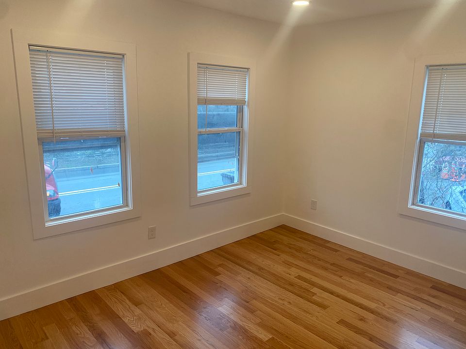 2nd image of 56 Robin St #1