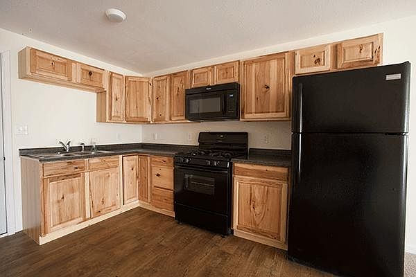 1st image of 578 State Highway 11b APT 9