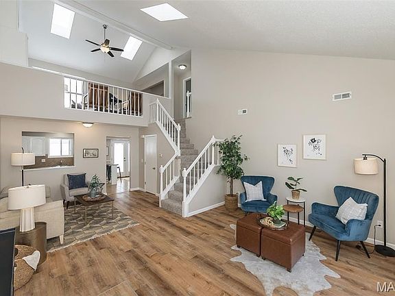 4th image of 1300 Forest Creek Dr #1