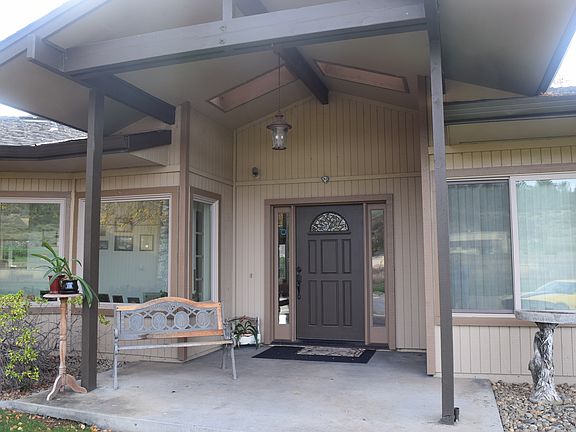 4th image of 3280 Western Dr