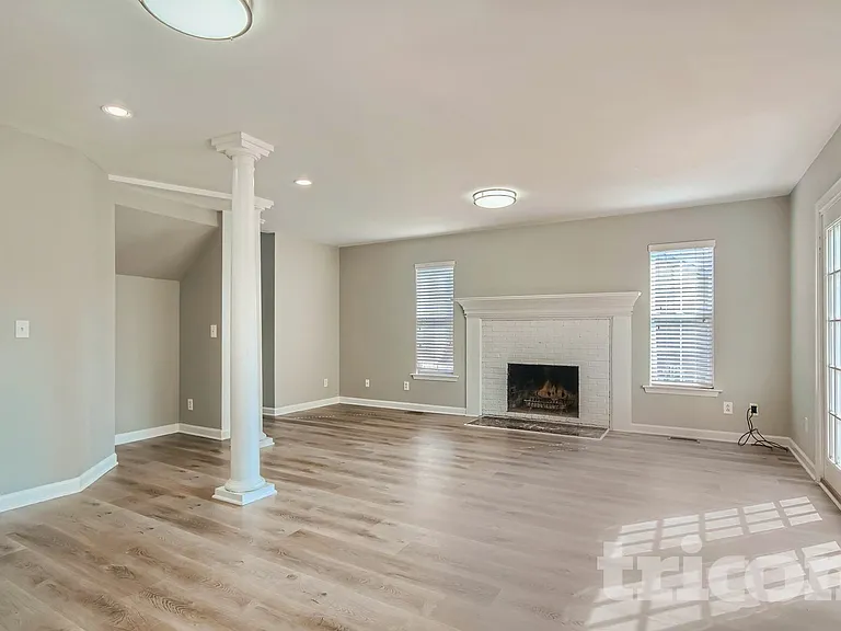 4021 Raccoon Run Ct — Photo 31