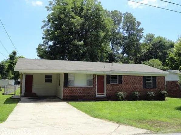 205 S 16th Ave, Paragould, AR 72450