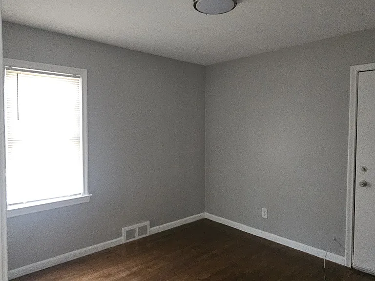 17200 Stoepel St #2 — Photo 6