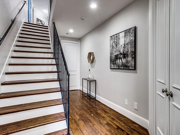 3rd image of 4502 Holland Ave APT 206