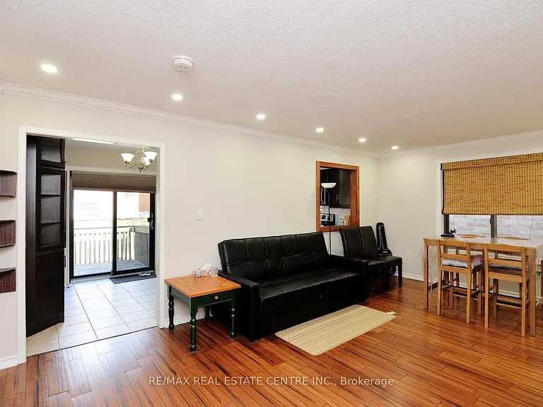 10 Sheldon Dr — Photo 14