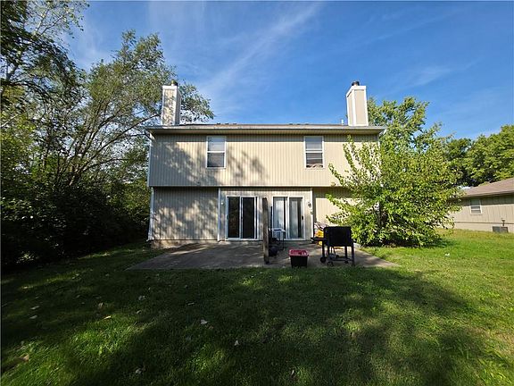 3rd image of 408 & 412 SW 6th St