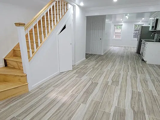 Rented by BLS Realty | media 26