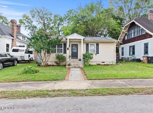118 Leonard Pl, Knoxville, TN 37917