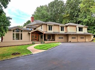 829 Glenbrook Rd, Orange, CT 06477