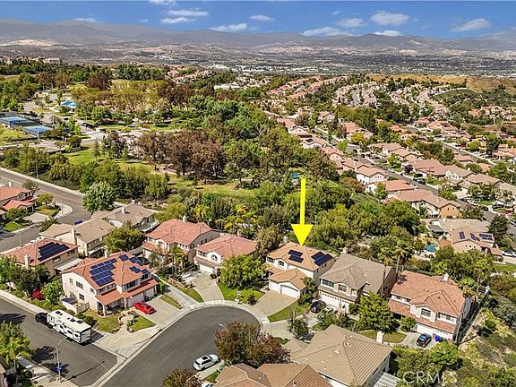 3rd image of 25696 Moore Ln