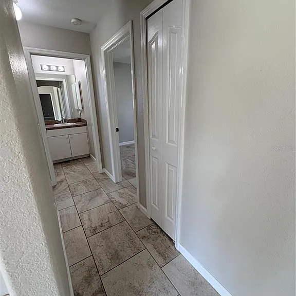 3175 Wentworth St — Photo 11
