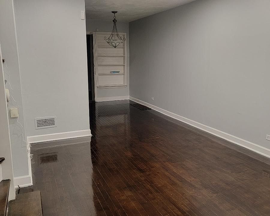 1st image of 2949 W 87th St #B