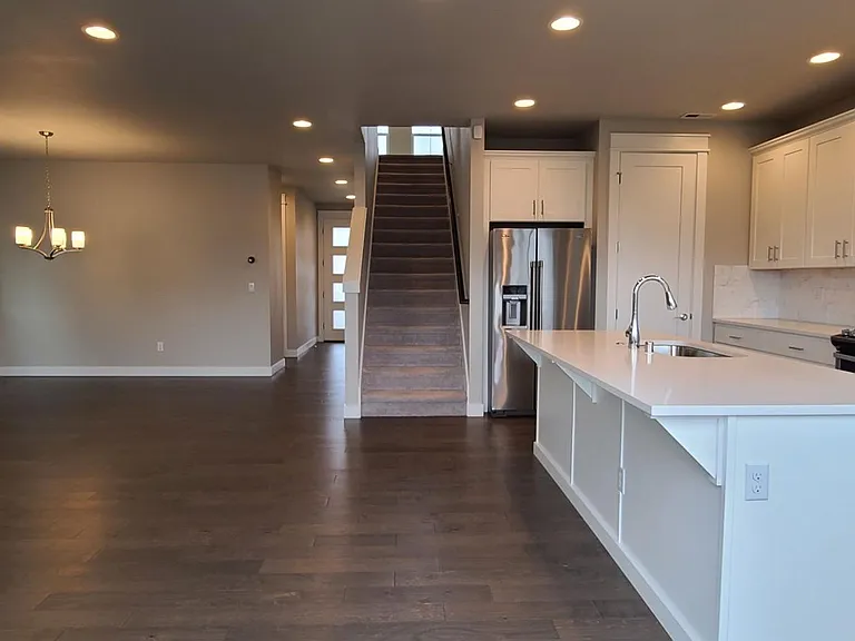 8232 37th Pl NE — Photo 12