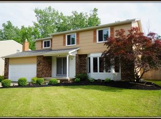 76 Montbleu Dr, Getzville, NY 14068