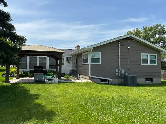 629 S Edson Ave — Photo 25