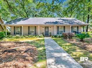 121 Wild Oak Dr, Daphne, AL 36526
