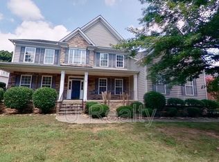 3209 Blackburn Dr, Waxhaw, NC 28173