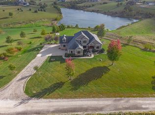 1405 Tree Line Ct, Van Meter, IA 50261