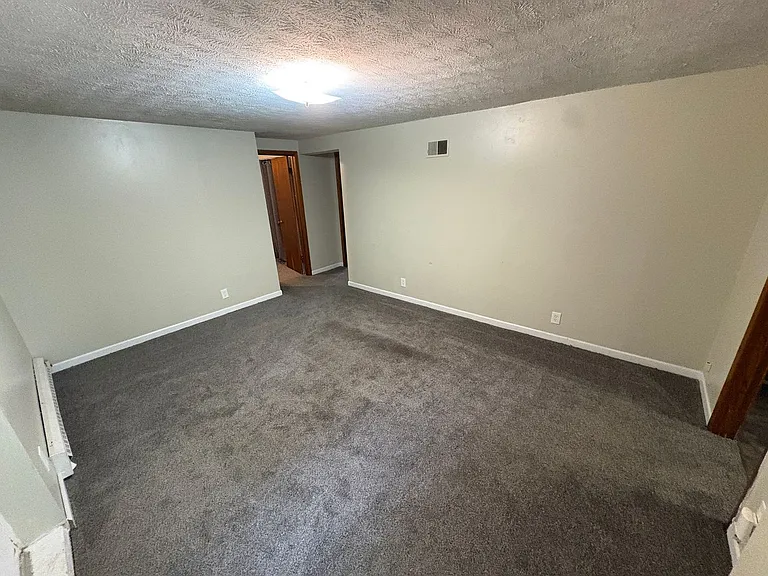 2274 Orchard — Photo 6