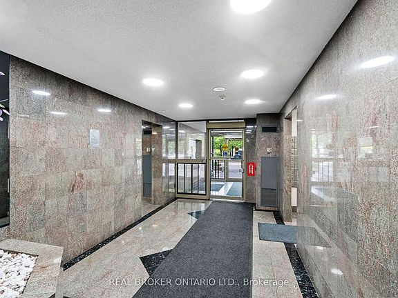 3rd image of 30 Malta Ave #1603